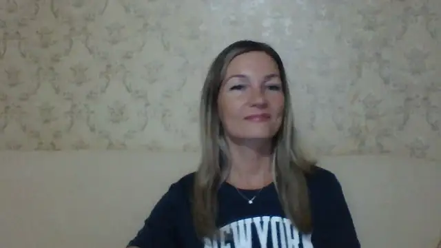 Snapshot of sweetriki chatting on December 2025 05:06:02 PM sweetriki online show from December 2025 05:06:02 PM