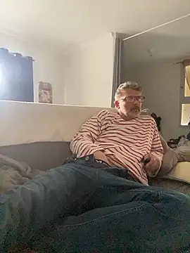 max219 online show from January 2026 03:30:01 PM