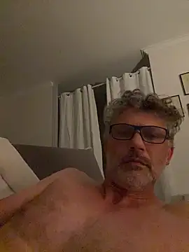 Snapshot of max219 chatting on May 2026 11:47:02 PM max219 online show from May 2026 11:47:02 PM