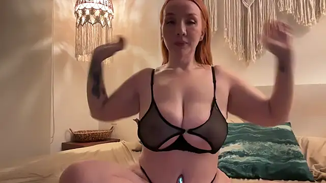 MarlaRed online show from March 2026 04:52:02 AM