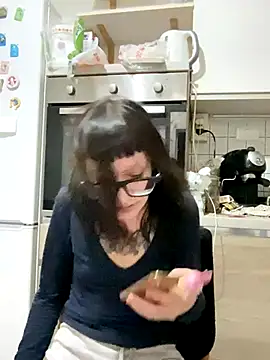 severingratty online show from November 2025 06:51:02 PM