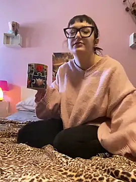 severingratty online show from November 2025 08:08:01 AM