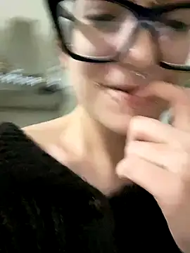 severingratty online show from November 2025 04:41:02 PM