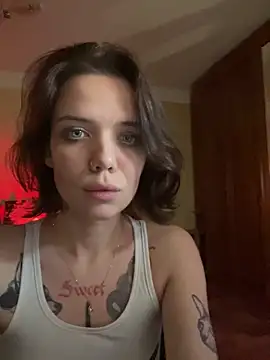 Snapshot of enchanting_chloe chatting on October 2025 06:52:01 PM enchanting chloe online show from October 2025 06:52:01 PM