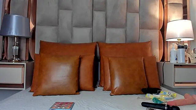 ValentinaBreats online show from December 2025 11:45:01 AM