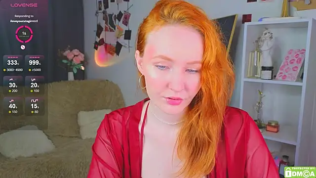 JoyceJones online show from October 2025 08:10:02 PM