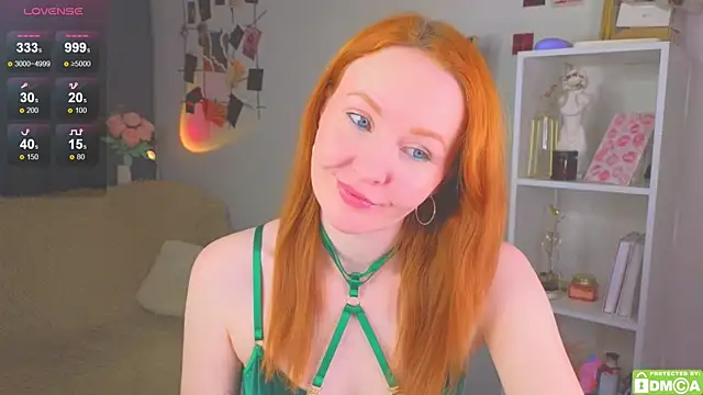 JoyceJones online show from October 2025 07:37:02 PM
