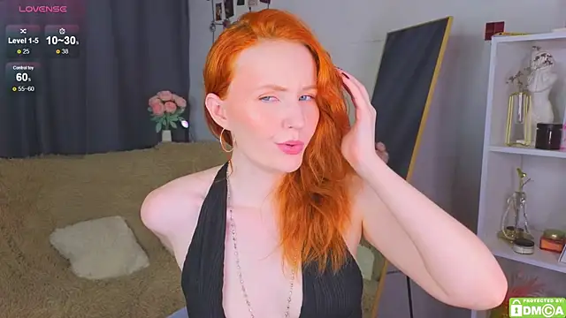 JoyceJones online show from September 2025 07:08:02 PM