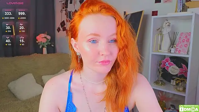 Snapshot of JoyceJones chatting on November 2025 07:08:01 PM JoyceJones online show from November 2025 07:08:01 PM