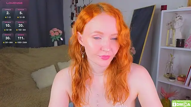 JoyceJones online show from September 2025 07:09:01 PM