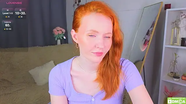 JoyceJones online show from September 2025 07:10:02 PM