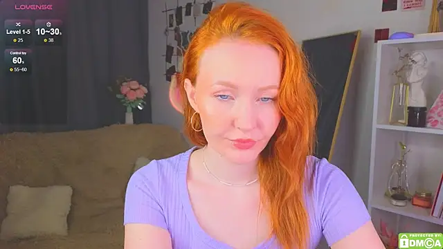 JoyceJones online show from October 2025 07:04:01 PM