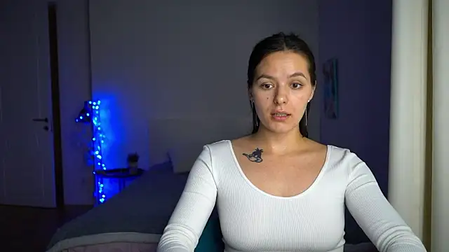 EwelynScott online show from November 2025 07:36:02 PM