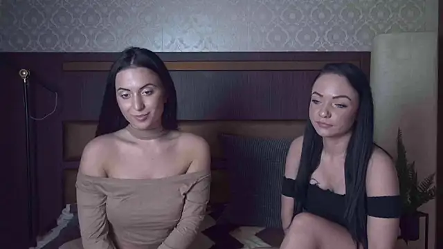 BustyBrunettes online show from November 2025 10:04:01 AM