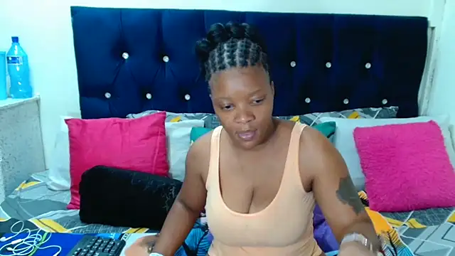 Snapshot of SexyMellon chatting on October 2025 07:46:02 PM SexyMellon online show from October 2025 07:46:02 PM