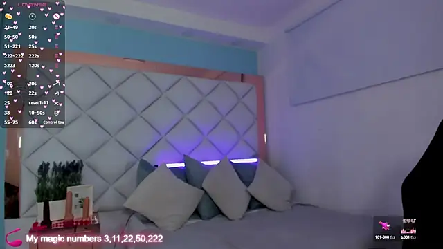 Snapshot of molly_gomezz chatting on September 2025 10:16:01 PM molly gomezz online show from September 2025 10:16:01 PM