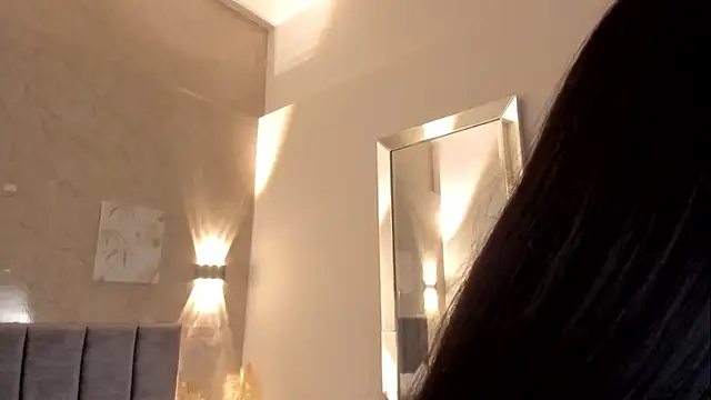 Lunaa bellaa online show from January 2026 07:50:02 PM