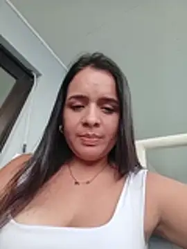 Lambedora 69 online show from February 2026 10:20:01 PM