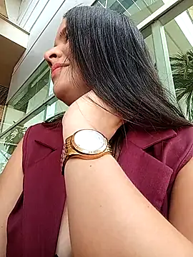 Lambedora 69 online show from February 2026 07:49:02 PM