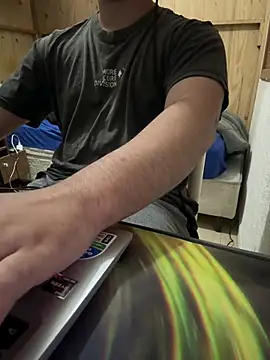 Brinquedo-da-zoe online show from February 2026 05:18:02 AM