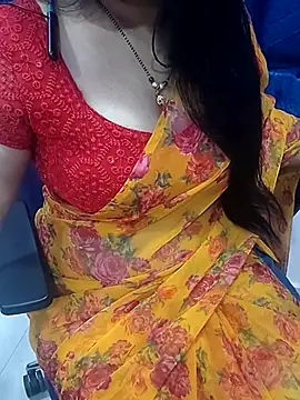 Anuforyou19 online show from November 2025 04:43:02 PM