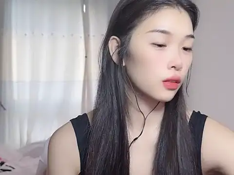 Snapshot of YUNA-kpop chatting on August 2026 09:25:01 AM YUNA-kpop online show from August 2026 09:25:01 AM