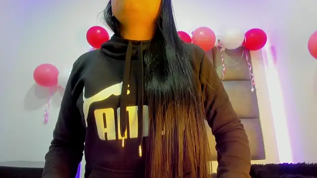 Snapshot of Mia_lopez__ chatting on November 2025 12:31:02 PM Mia lopez online show from November 2025 12:31:02 PM