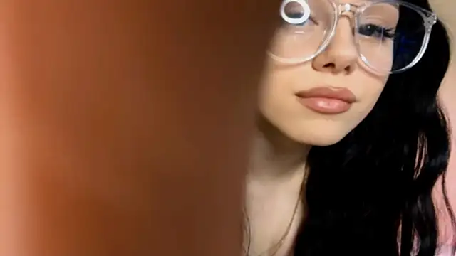 KateHardcastle online show from October 2025 03:00:01 PM