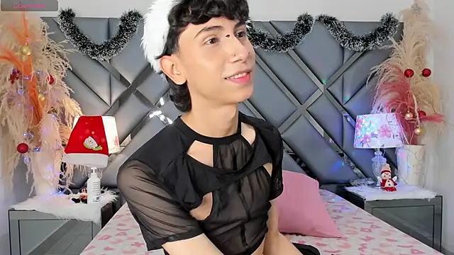 Milan LewisS online show from December 2025 01:43:02 PM