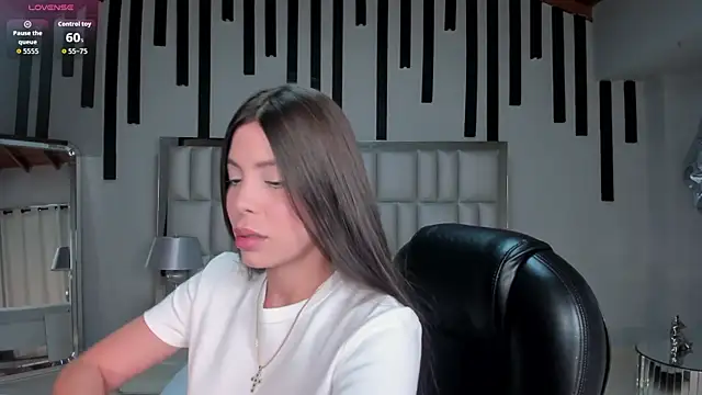 MeganScott online show from June 2026 11:18:02 AM