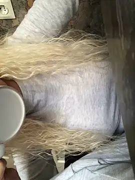 AlevNaz online show from November 2025 05:56:02 AM