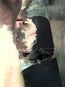 Snapshot of AlevNaz chatting on April 2026 12:01:01 PM AlevNaz online show from April 2026 12:01:01 PM