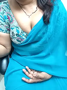 Anushka134 online show from September 2025 05:22:02 PM