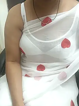 Anushka134 online show from October 2025 10:27:02 AM