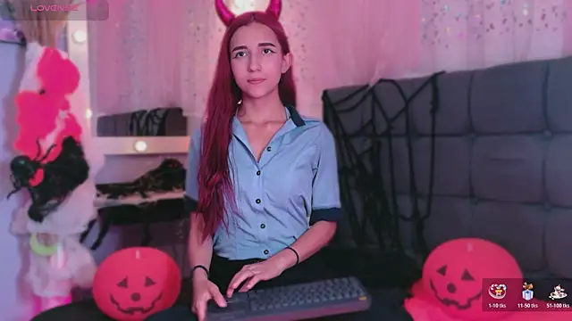 NataliaPrada s online show from October 2025 08:08:02 PM