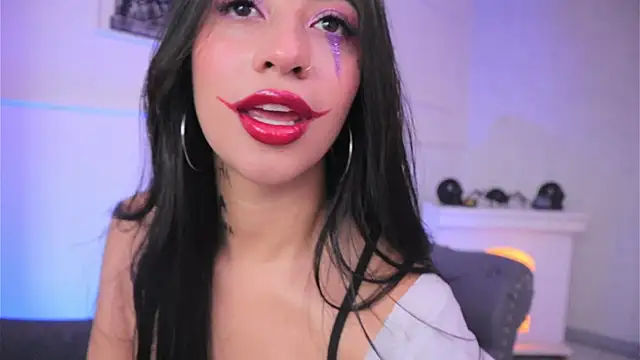 charlotterusso online show from October 2025 01:19:02 PM