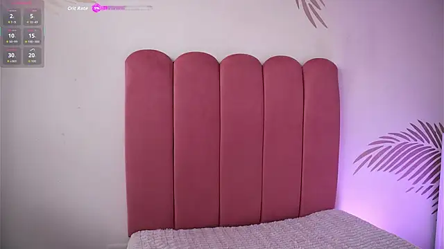 charlotterusso online show from October 2025 02:17:01 PM