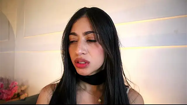 charlotterusso online show from June 2026 02:33:01 PM