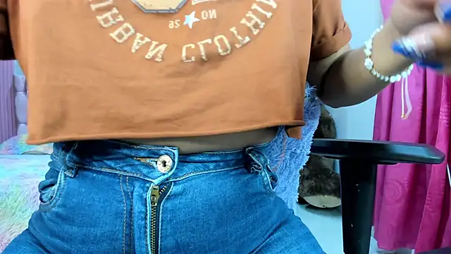 Mindy 19 online show from January 2026 10:54:02 AM