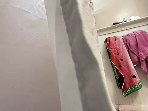 Snapshot of GirlSquirt chatting on February 2026 05:55:02 PM GirlSquirt online show from February 2026 05:55:02 PM