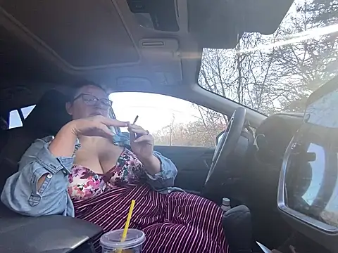 GirlSquirt online show from November 2025 05:57:01 PM