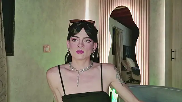 Taurito    online show from December 2025 11:51:02 PM