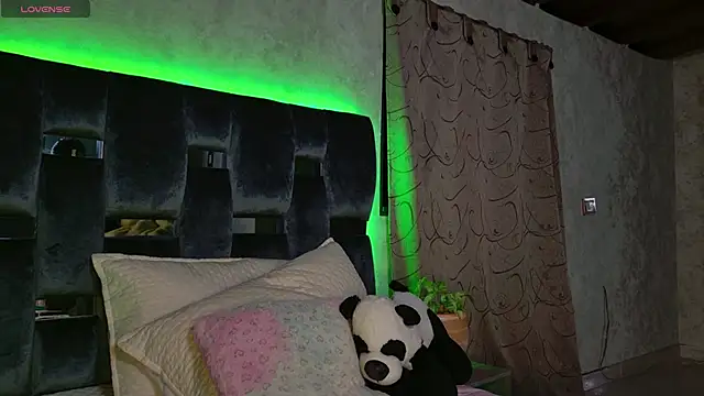 Taurito    online show from October 2025 05:20:01 AM