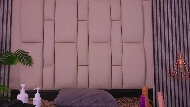 bryonycutee online show from April 2026 12:18:02 PM