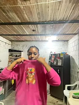 britanyxxs online show from November 2025 01:22:01 PM