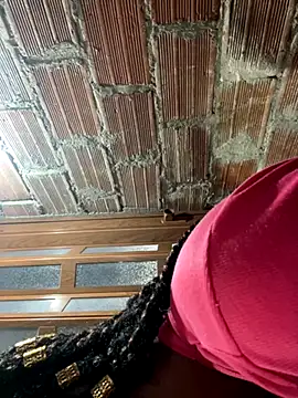 britanyxxs online show from November 2025 01:45:02 PM