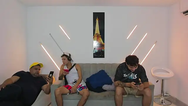 brutal sex room2k online show from February 2026 01:11:02 PM