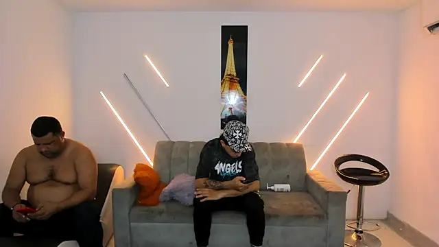 brutal sex room2k online show from January 2026 01:36:01 PM