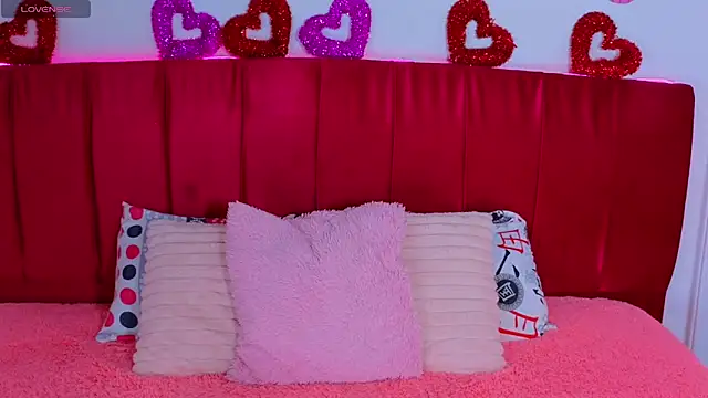 cuteeimy online show from April 2026 07:37:02 PM