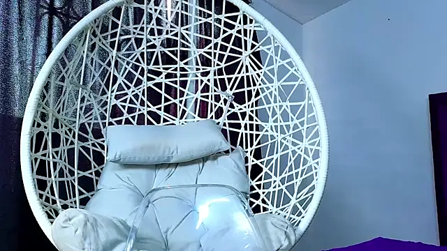 cuteeimy online show from December 2025 07:09:02 PM